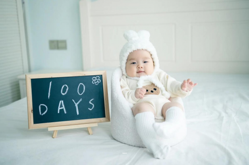 借卵生子机构3个月宝宝发育标准